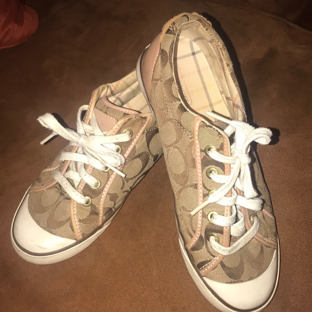 Used Coach Barrett sneakers size 8 1/2B